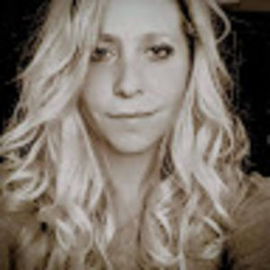 Meet your Posher, Lacie